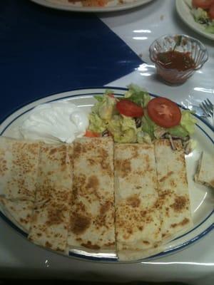 Chicken quesadilla = DELICIOUS!!!!! the salsa is amazing!!
