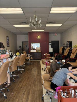 Vanity Nails KC