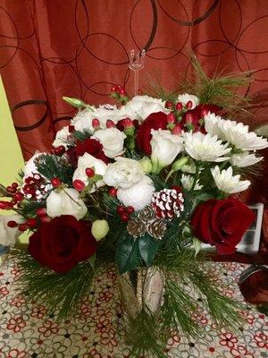 Beautiful flowers delivered to me . I love it . :)