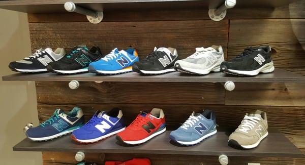 Sneaker Den