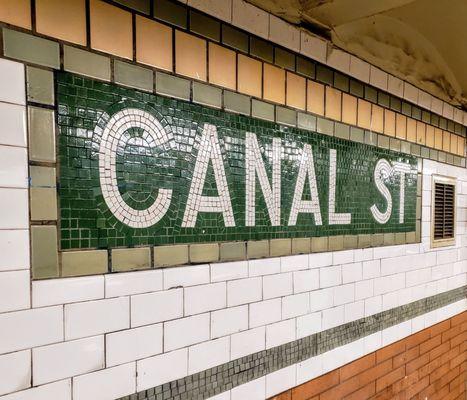 MTA - Canal Street Subway Station
