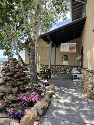 Grande River Vineyards