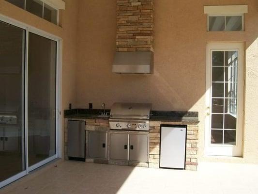 Creative Outdoor Kitchens