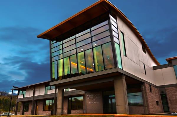 Danny Lang Teaching Learning and Event Center - Home of the Southern Oregon Wine Institute