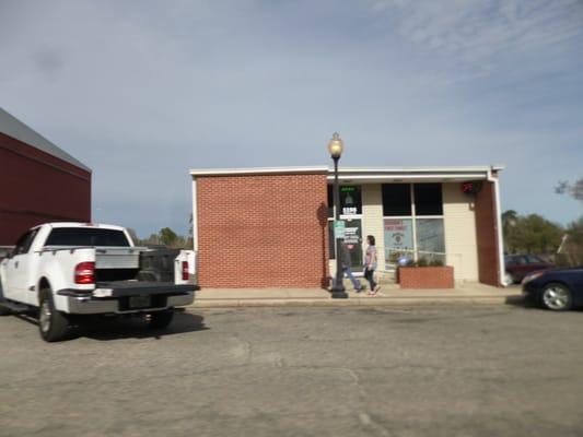 Doc's Liquors