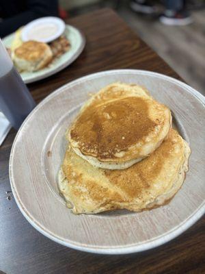 Short Stack Pancakes