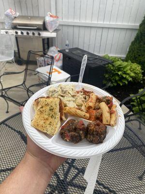 Grilled Meatball Sub, Bolognese, Alfredo Sauce, Garlic Bread.