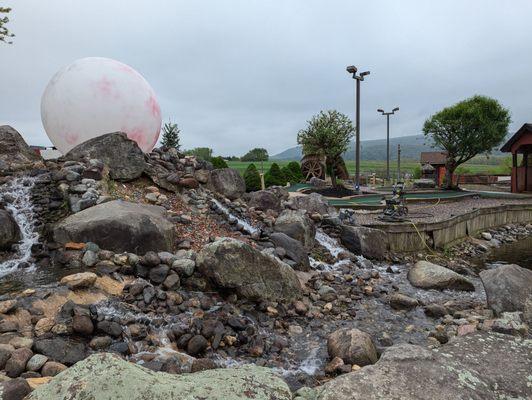 Stony Falls Mini Golf