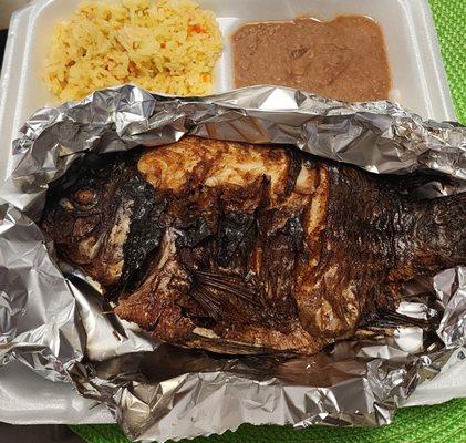 Whole fish plate.