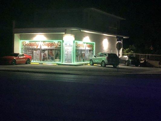 Queen Hair Beauty Supply