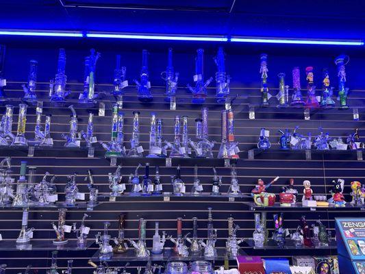 Exotic Puff And Stuff