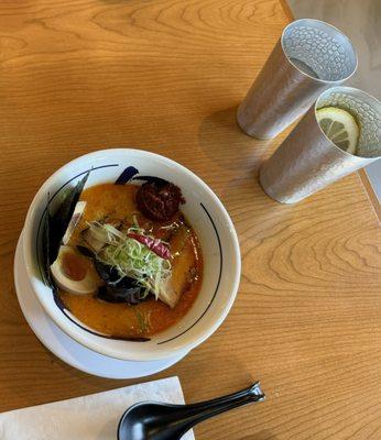 Spicy Deluxe Tonkotsu