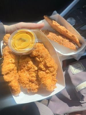 Chicken strips & potato wedges