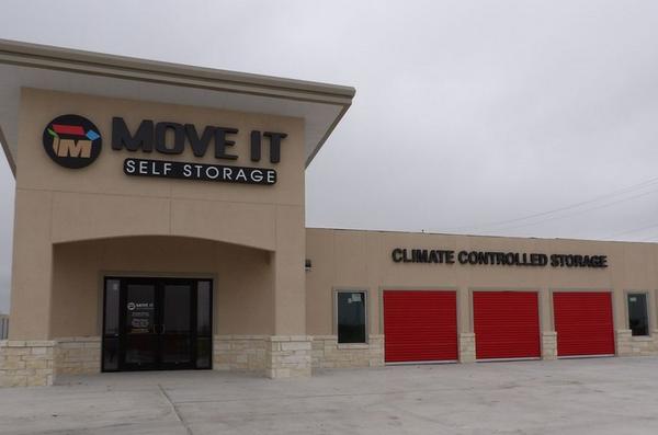 U-Haul Neighborhood Dealer