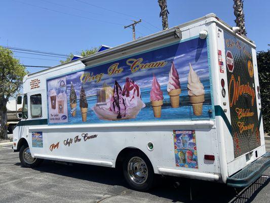 Perez Soft Ice Cream