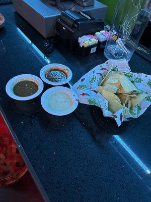 Chips, salsa and queso