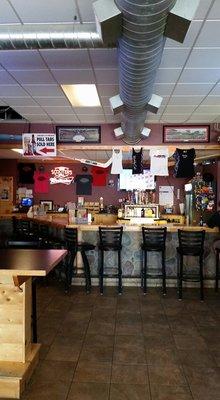 Buck Wild Bar & Grill