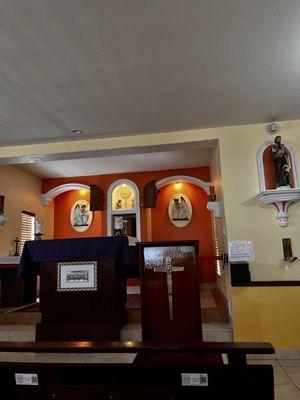 The chapel for adoration opens every day except Sunday at a specific times (check sjamiami.com)