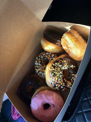 Yvonne’s Donuts & Deli