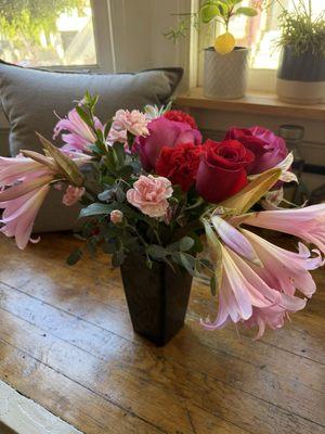 Yokos Designs In Flowers And Plants