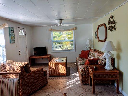 Tropical Winds Motel