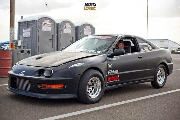 El Skunky one of the fastest Integras in Cali pushing more than 1200+ HP