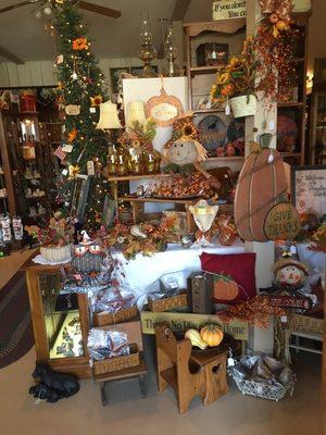 Hitchin Post Collectible's and Antiques