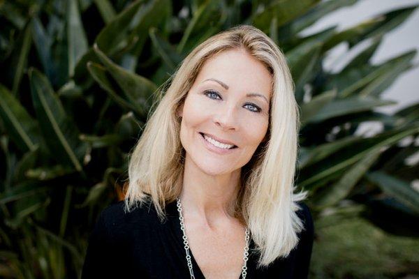 Shirleyanne Marelly - First Team