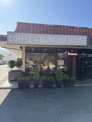 Coffee & Blinchik House