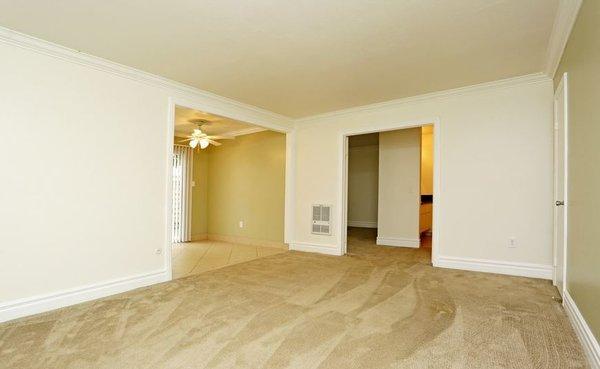 Glen Oaks Apartments