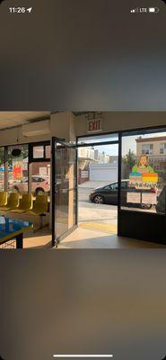 Snow White Laundromat