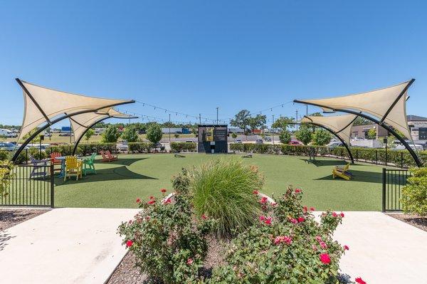 The Shops at Willow Park