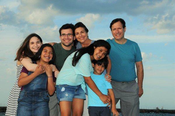 Family photos at John Lloyd Park in Hollywood