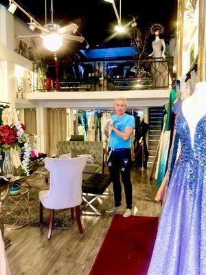 Patrick Simpson is a Co owner and husband to Pol'Atteu. And of course, Maltese Snowball!