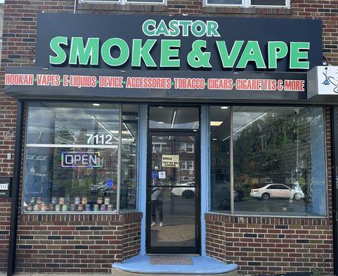 Castor Smoke & Vape