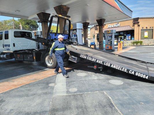 Legit nice dudes. Did very good work. Towed my car safely to a fair garage . Very kind and decent people.