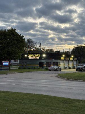 Speedee auto repair.