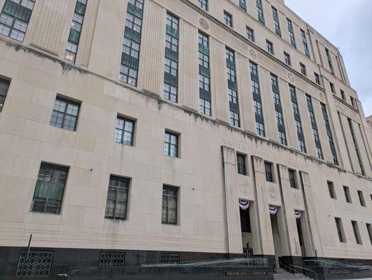 Theodore Levin Federal Courthouse, Detroit