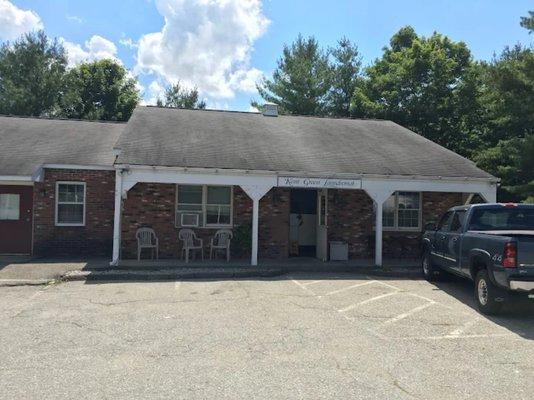 Kent Green Laundromat