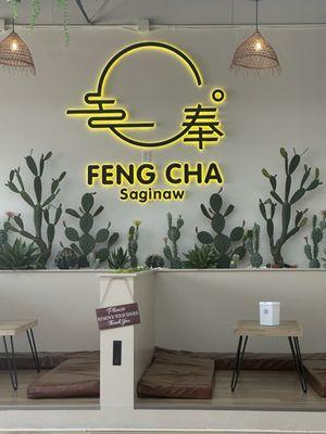 Area where you remove your shoes and can sit on floor cushions