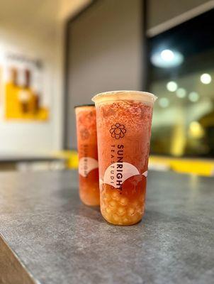 Strawberry Jasmine Tea (75% sweet)