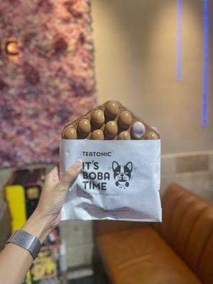 ig: @whatsviveating  |  taro bubble waffle