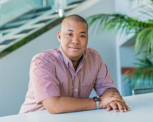 Vincent: Certified Hypnosis Instructor, Reiki Master Teacher and Mindfulness Coach.