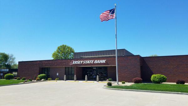 Main Office at 1000 South State Street in Jerseyville, IL