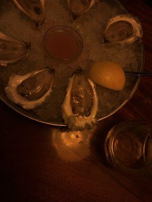 1/2 dozen Oysters
