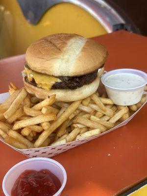 Single patty cheeseburger award