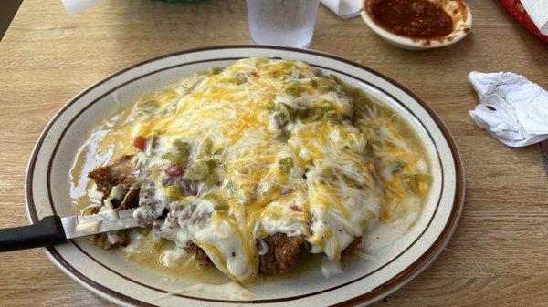 Dinner style green chile CFS. The fries are in the side