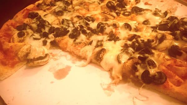 Alexanders G Pizza & Restaurant