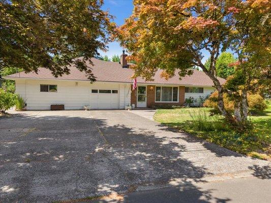 1611 Camino Dr, Forest Grove, OR 97116 $620,000