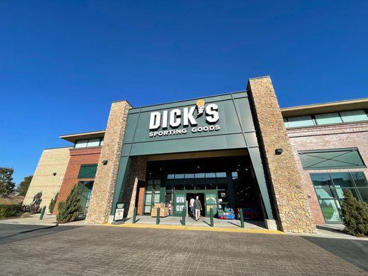 Dick's Sporting Goods